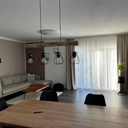Hochwertiges Haus Mit Garten Mit Guter Anbindung